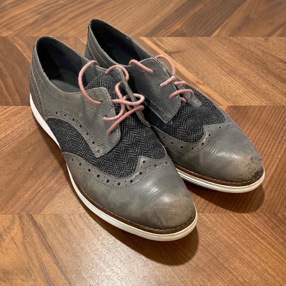 Cole Haan Women’s Dress Sneakers. Worn. 9.5
